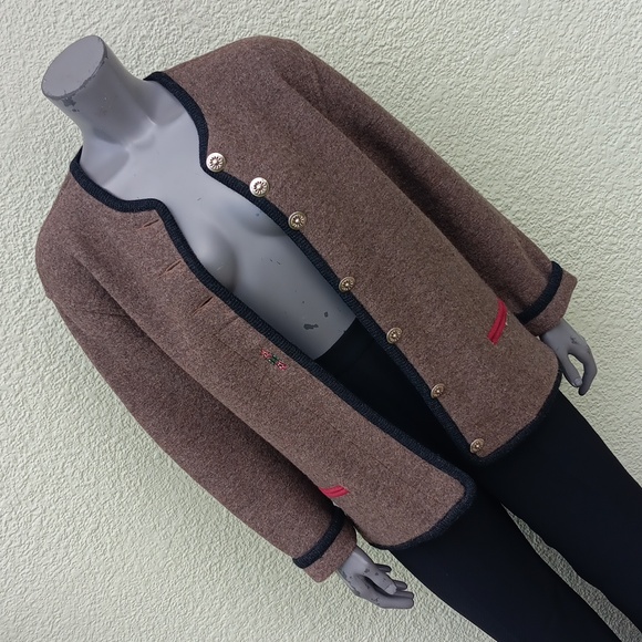 GEIGER COLLECTION (AUSTRIA) LADIES CRESTED PURE WOOL LUXURY SWEATER-COAT - Picture 12 of 17